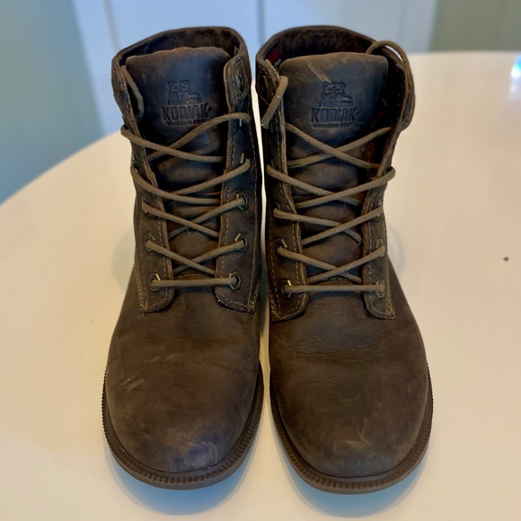 Kodiak Leather Waterproof Boots (Men’s 9) - Picture 2 of 4